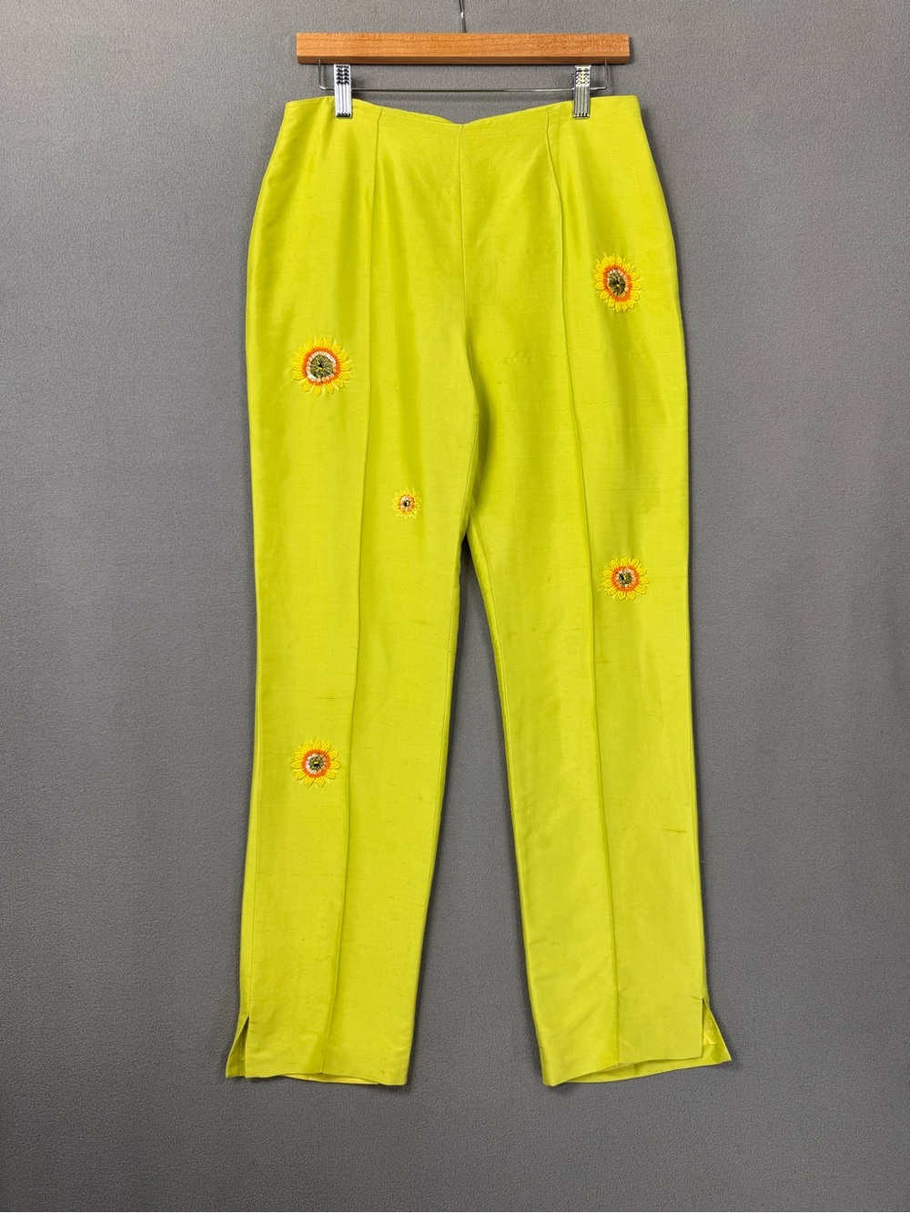 RARE VTG Vintage 90’s Chetta B Lime Green Embroidered Sunflower Chinos, Beaded